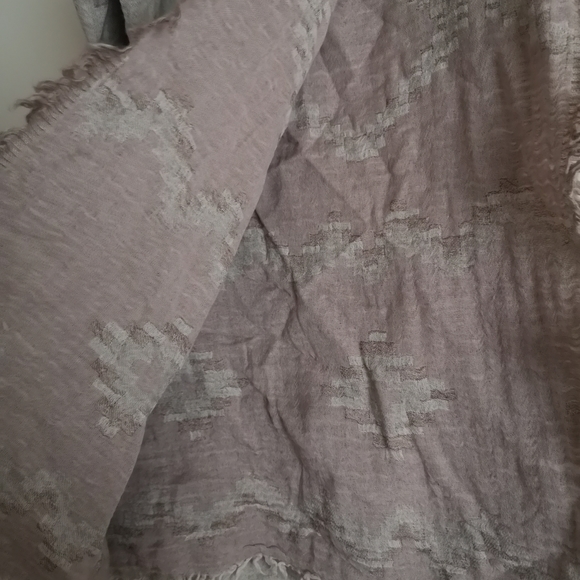 Wilfred Diamond Mosaic Blanket Scarf - Picture 5 of 5